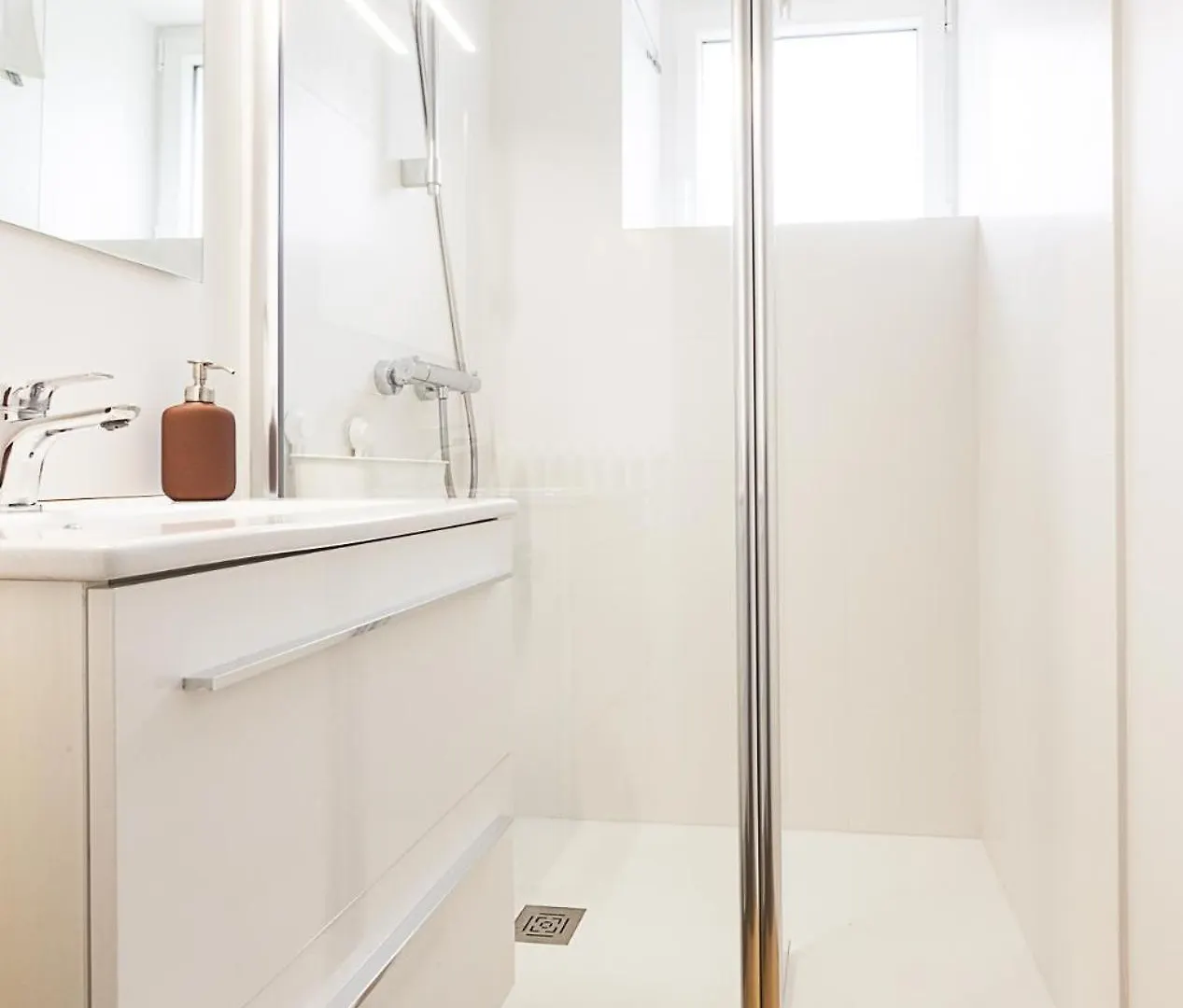 Apartman Sainte-Anne - Maison - Wifi - Parking